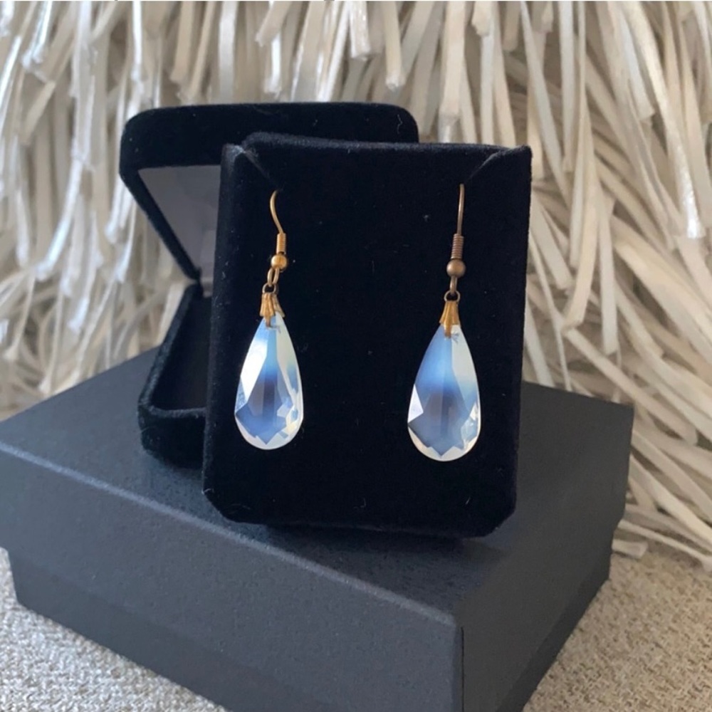🪞 sparkling swarovski faceted teardrop crystal earrings set